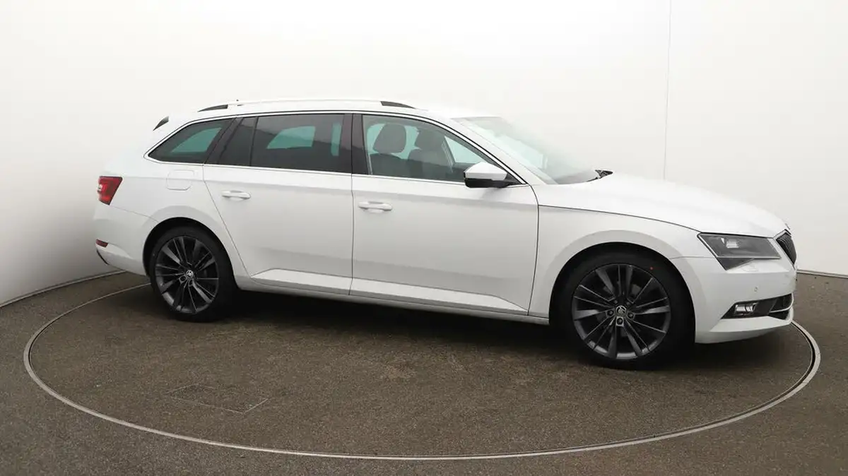 2018-skoda-superb-20tdi-scr-se-l-executive-190ps-estate-big-38