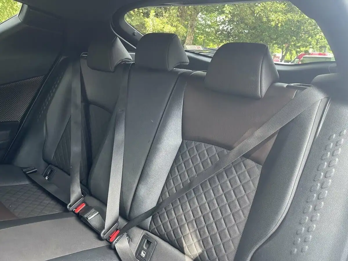 2018-toyota-c-hr-18-vvt-i-excel-big-12