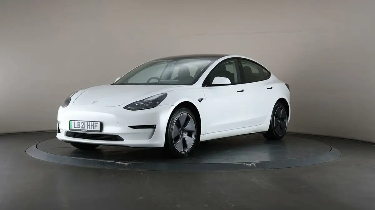 2021-tesla-model-3-e-long-range-4x4-big-43