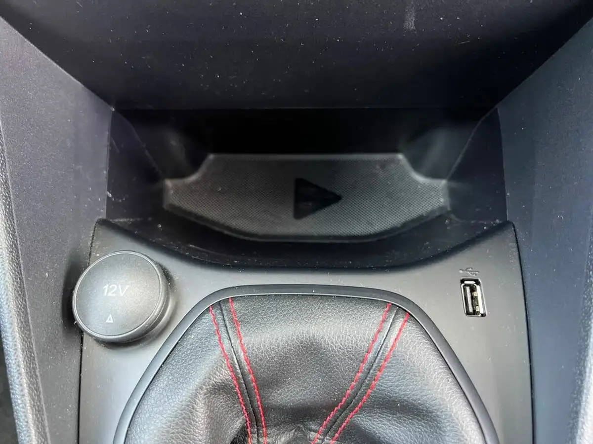 2021-ford-fiesta-10t-st-line-edition-125ps-hybrid-mhev-5d-big-23