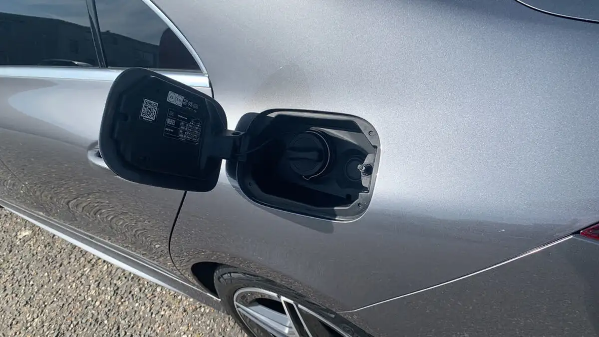 2019-mercedes-benz-cla-13-cla-200-amg-line-coupe-4d-7g-dct-big-48