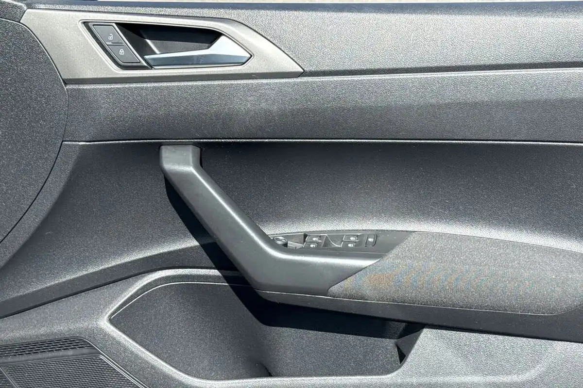 2019-volkswagen-polo-10-se-65ps-evo-ss-big-20