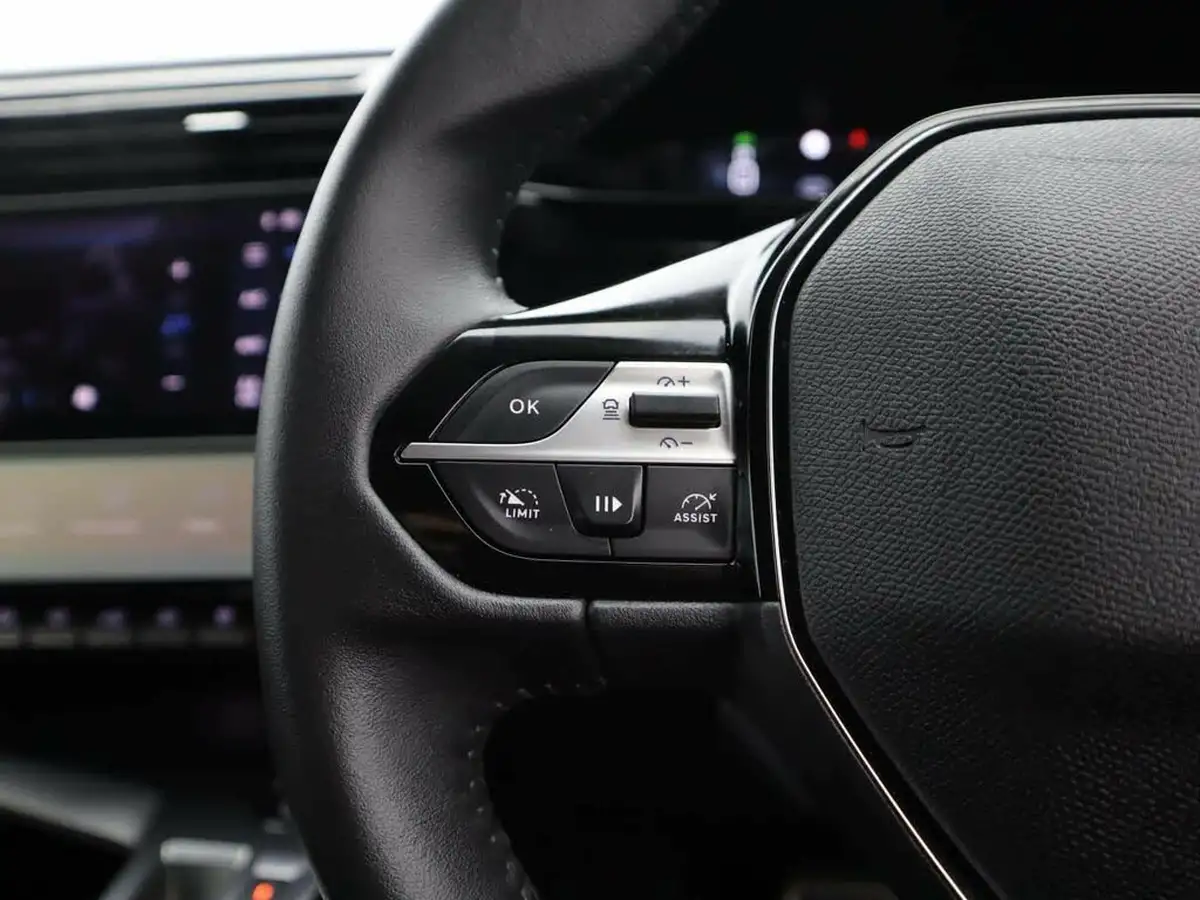 2023-peugeot-308-12-puretech-allure-premium-130ps-big-35