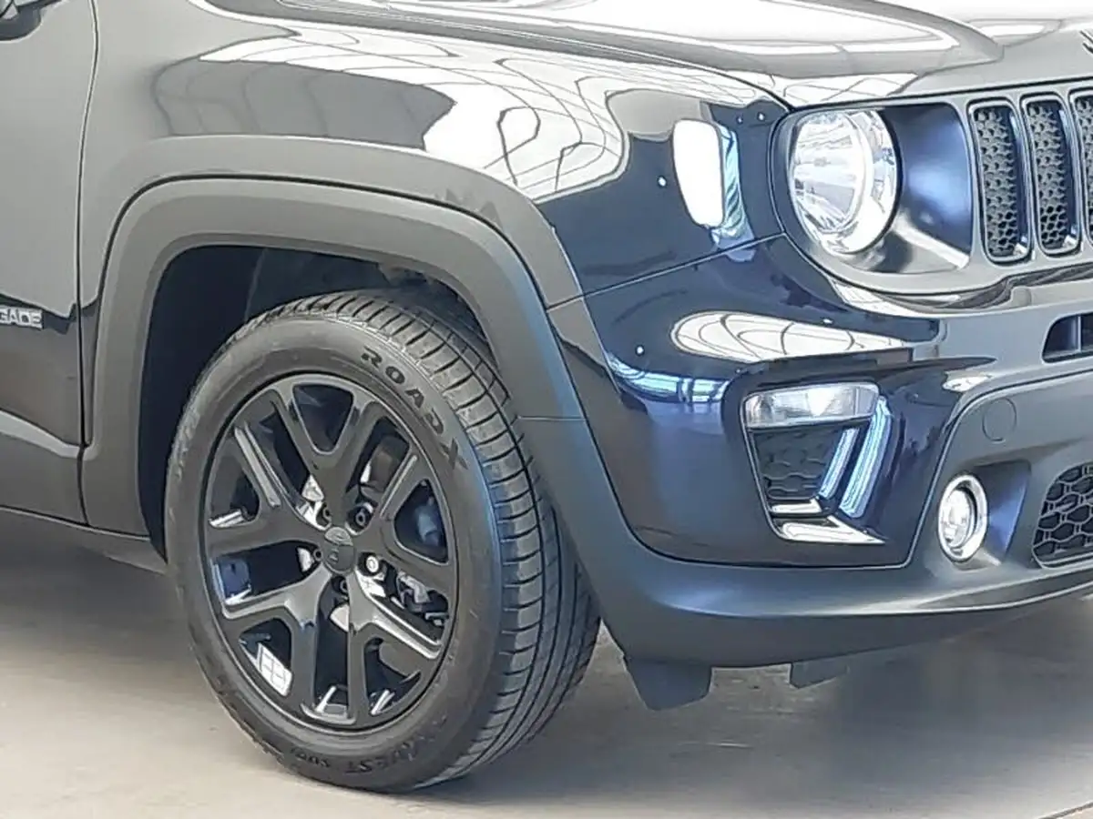 2020-jeep-renegade-10-gse-night-eagle-big-8