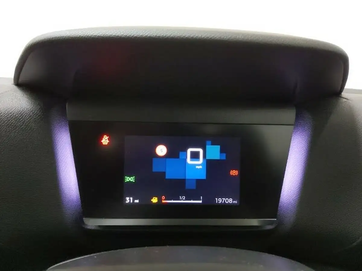 2021-citroen-c4-12-puretech-sense-plus-big-14