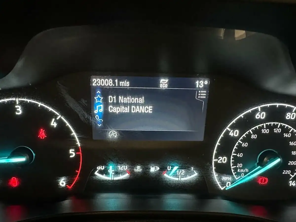 2023-ford-transit-connect-big-17