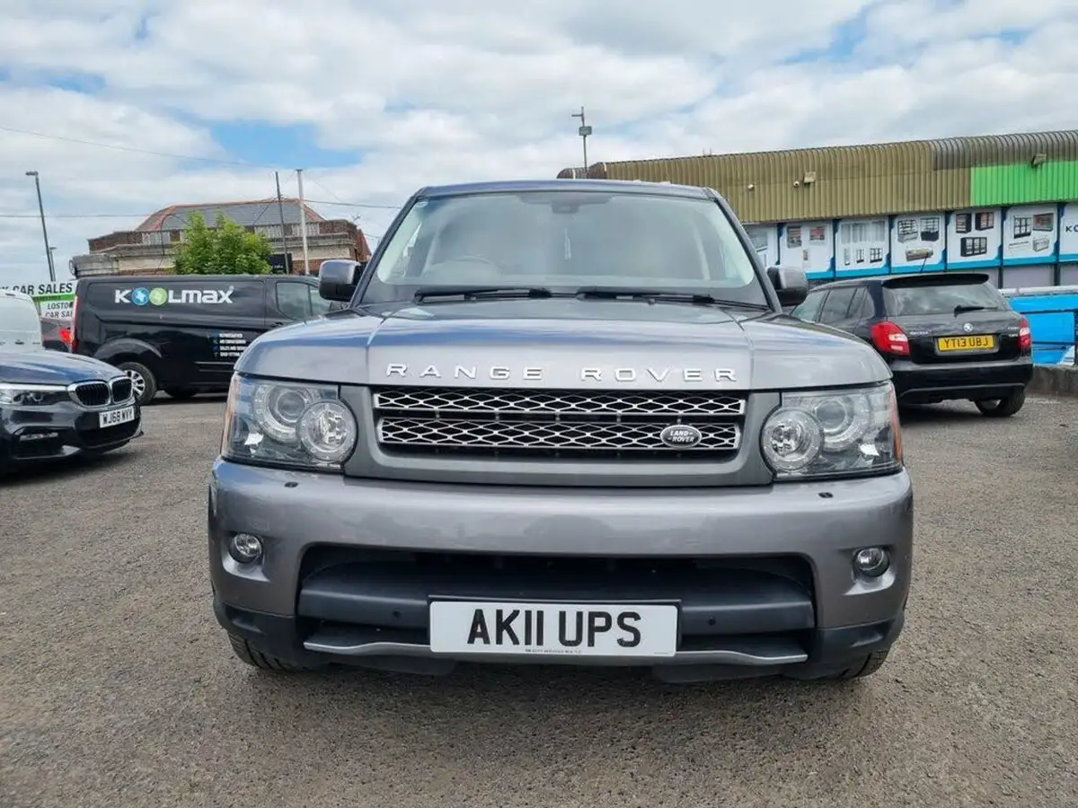 2011-land-rover-range-rover-sport-50-hse-big-2