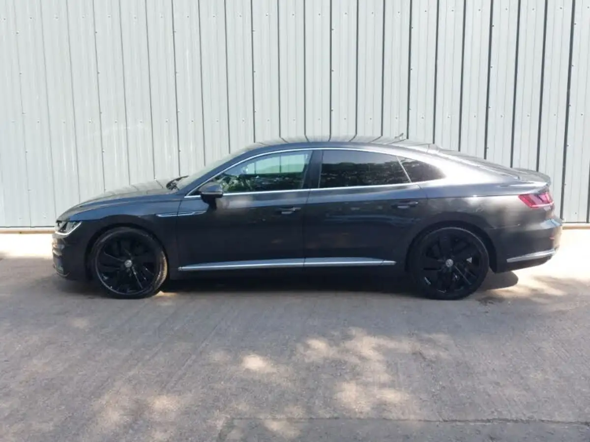 2018-volkswagen-arteon-20-tsi-r-line-190ps-ss-big-3