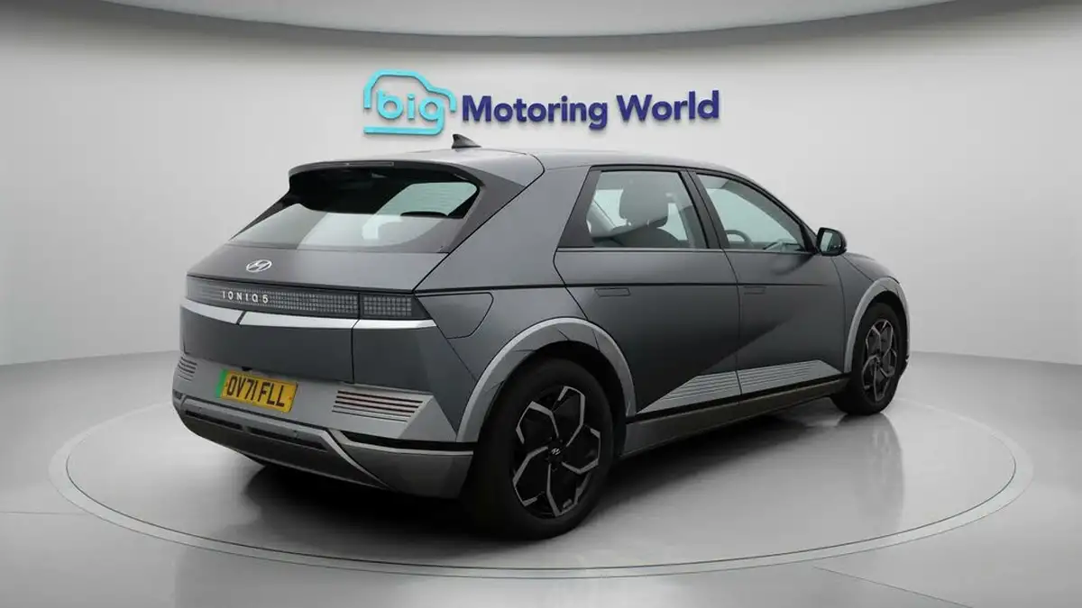 2021-hyundai-ioniq-5-e-premium-217ps-73kwh-rwd-big-7