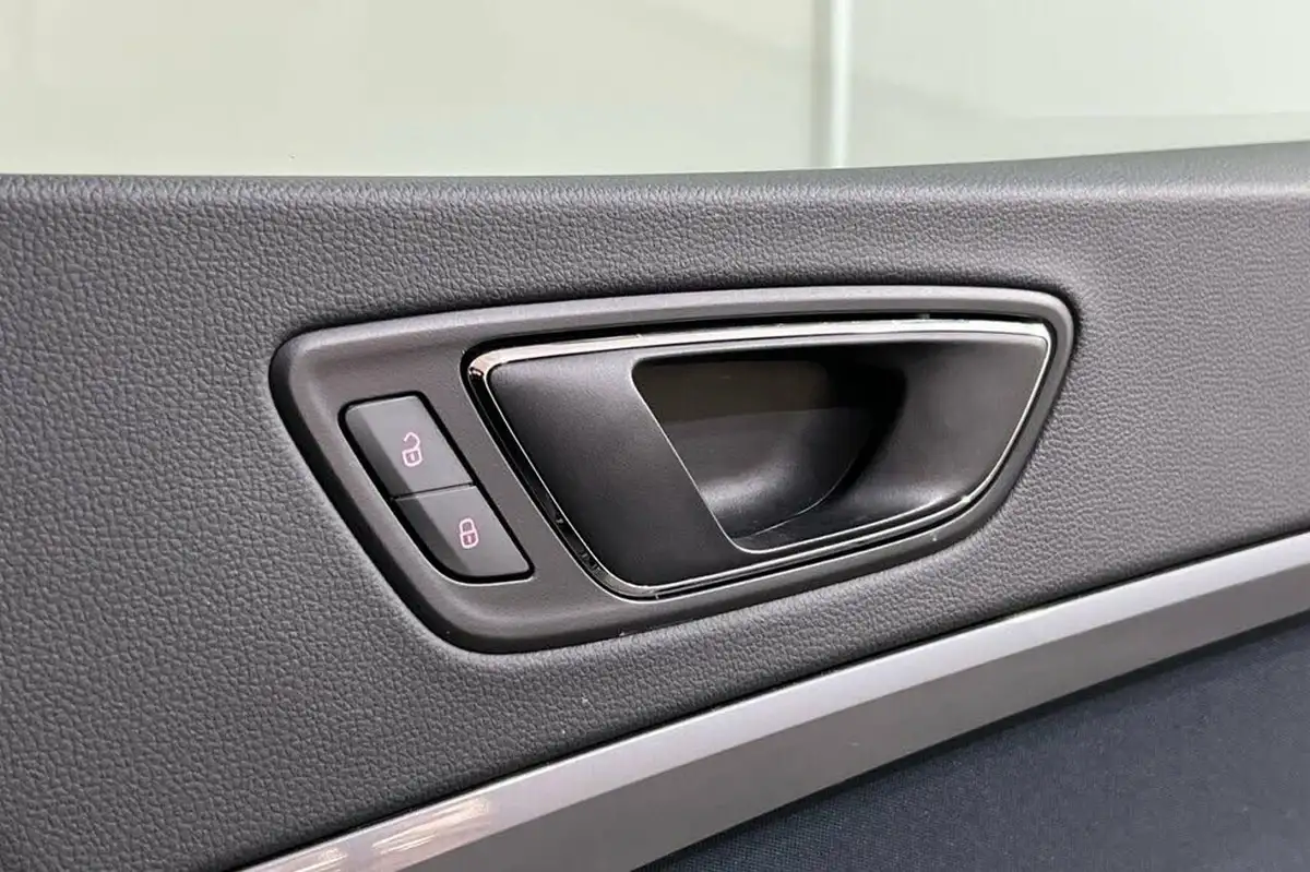 2019-seat-ateca-15-tsi-evo-se-technology-ss-big-36