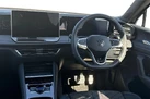 2024-volkswagen-tiguan-15-etsi-r-line-small-16