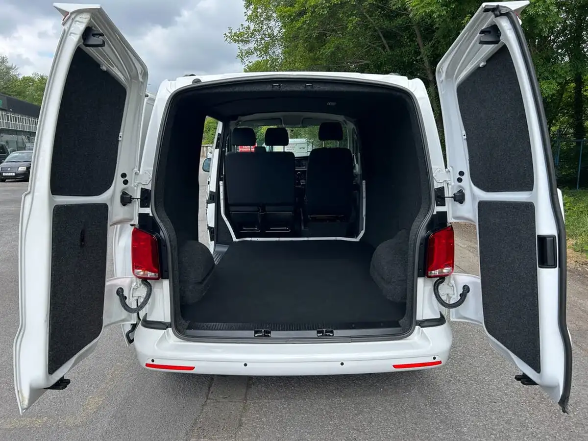 2021-volkswagen-transporter-20tdi-t28-startline-bmt-swb-110pseu6d-big-9
