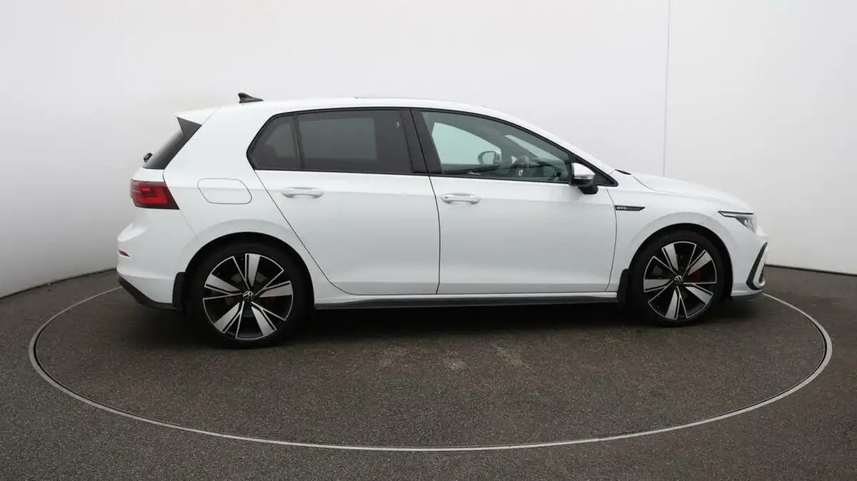 2022-volkswagen-golf-20tdi-gtd-big-53