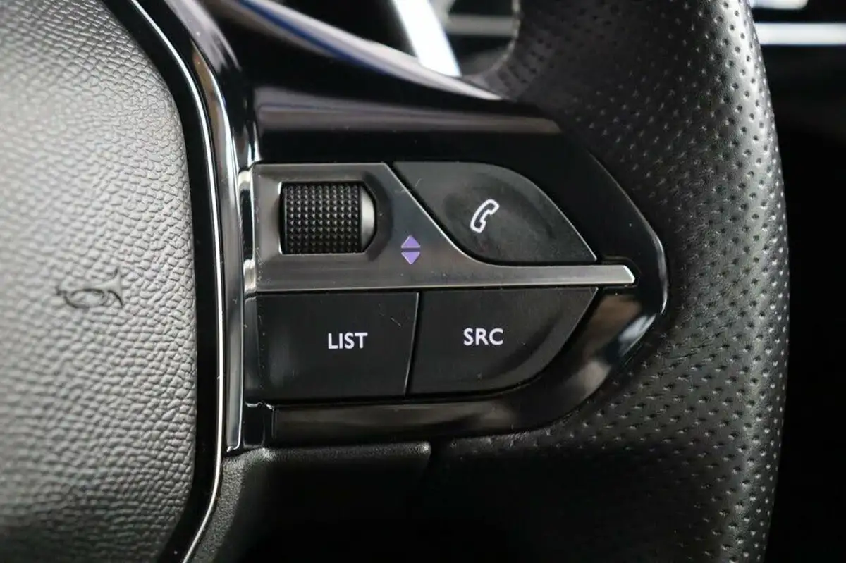 2022-peugeot-3008-suv-15-bluehdi-gt-premium-big-26