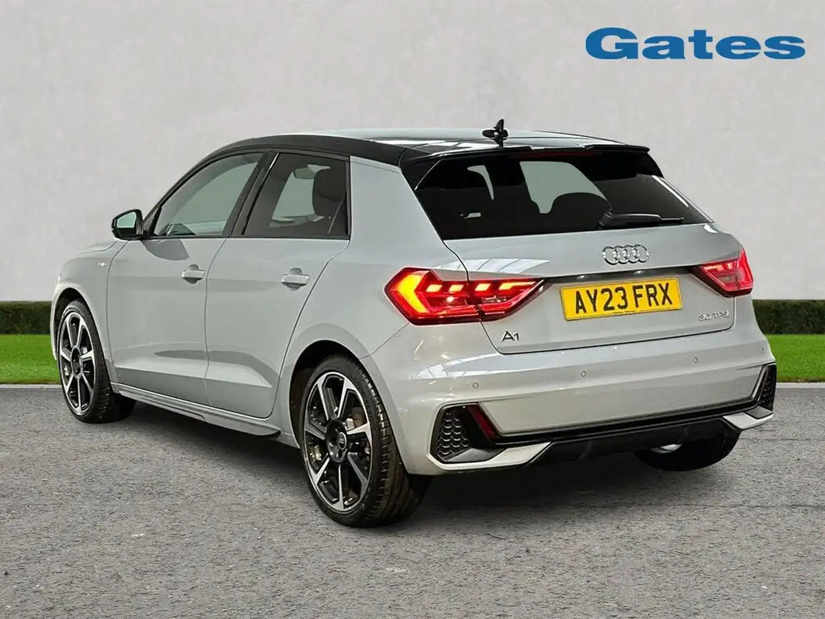 2023-audi-a1-10-30-tfsi-black-edition-s-tronic-big-4