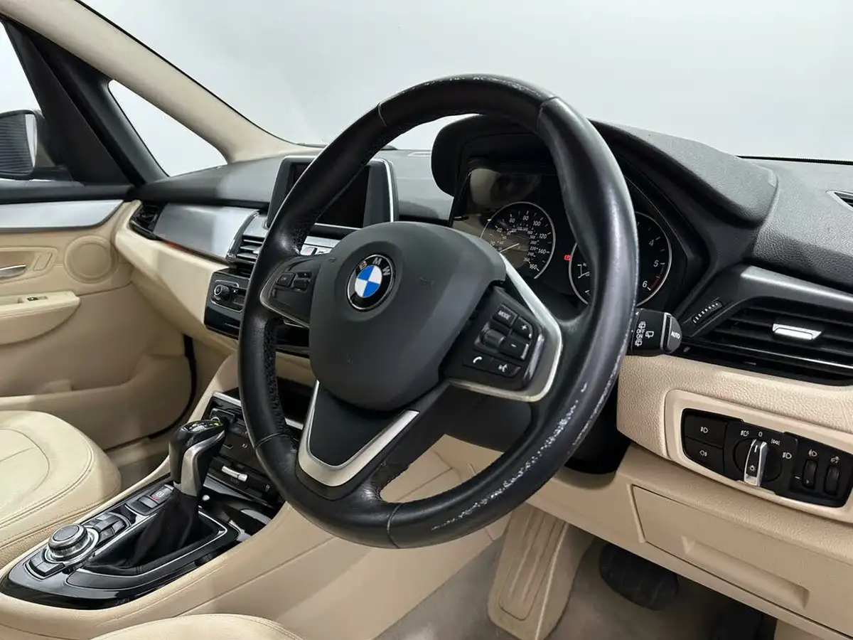 2015-bmw-2-series-20td-218d-se-150bhp-gran-tourer-5d-auto-big-9