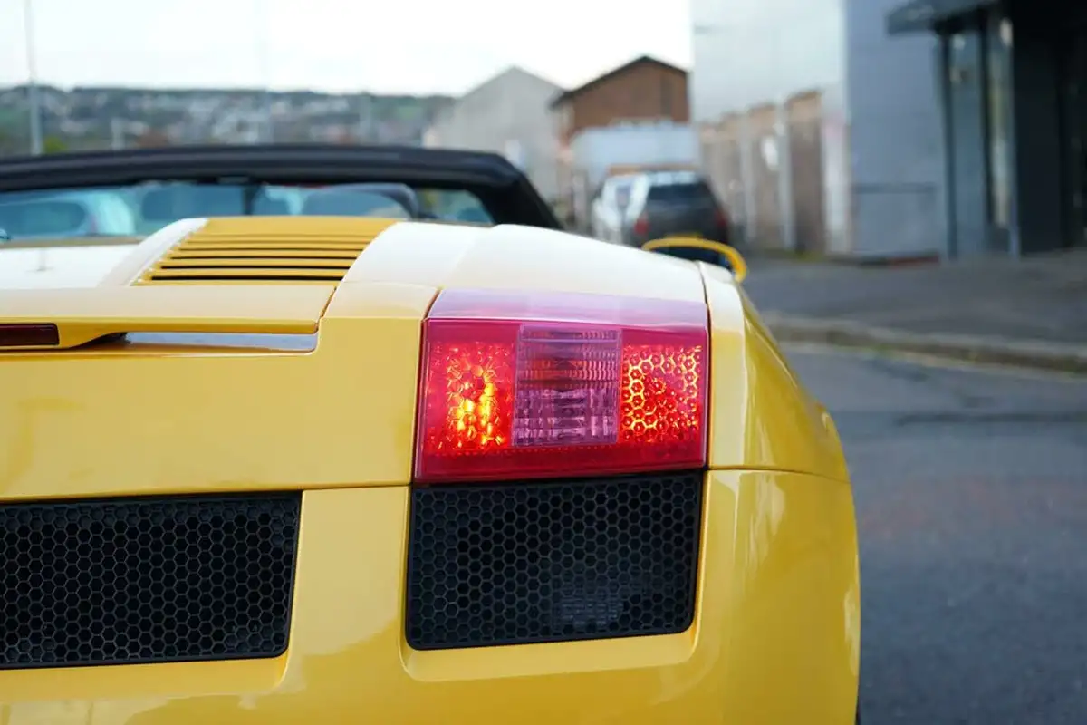2007-lamborghini-gallardo-50-520bhp-spyder-e-gear-big-28