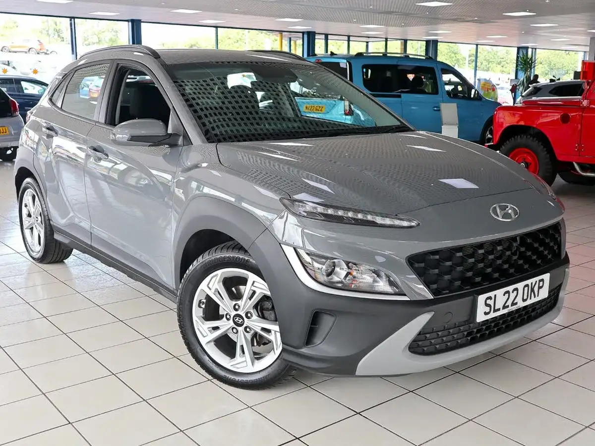 2022-hyundai-kona-10-t-gdi-se-connect-big-0