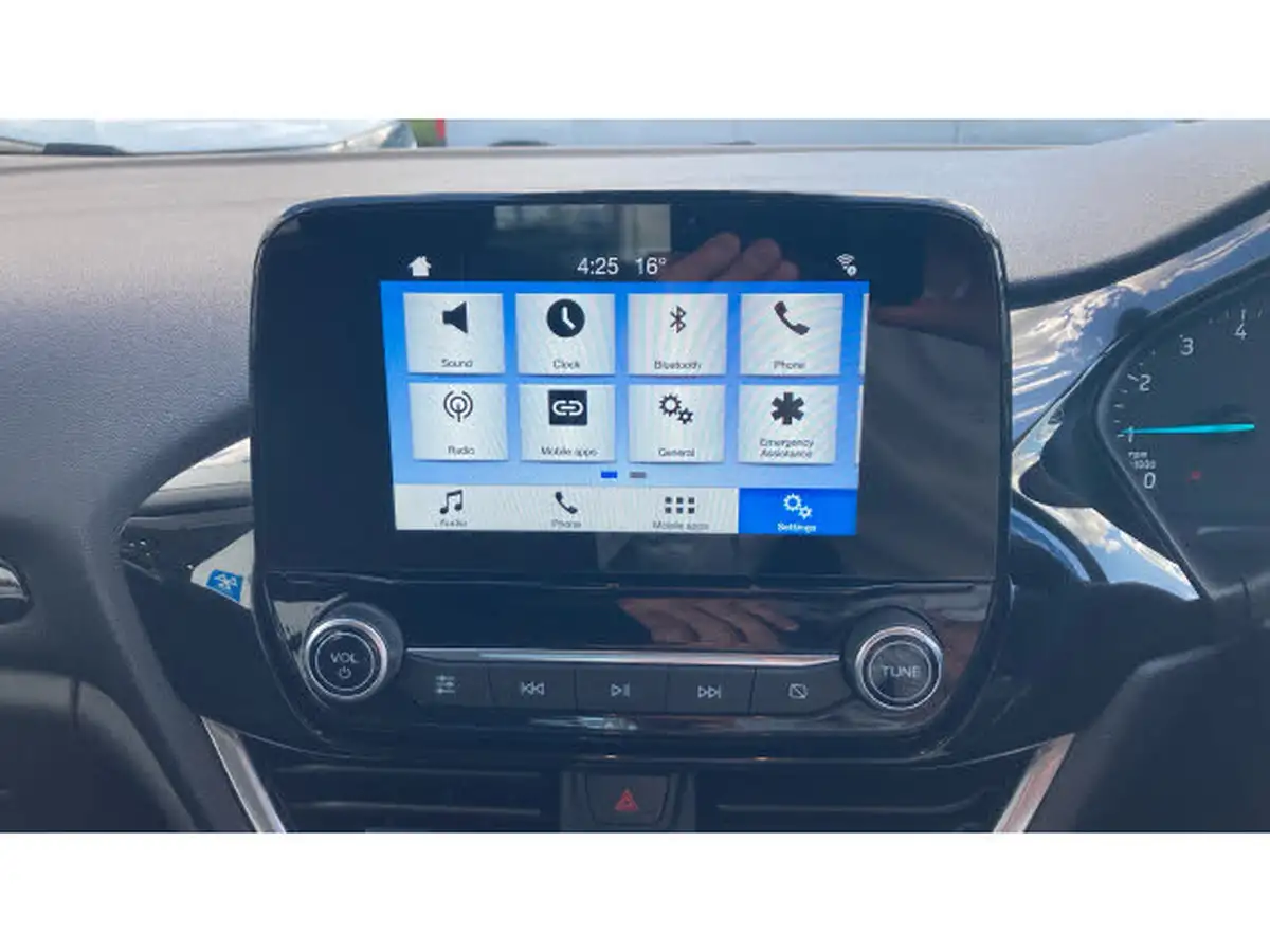 2018-ford-fiesta-11-ti-vct-zetec-3d-big-11