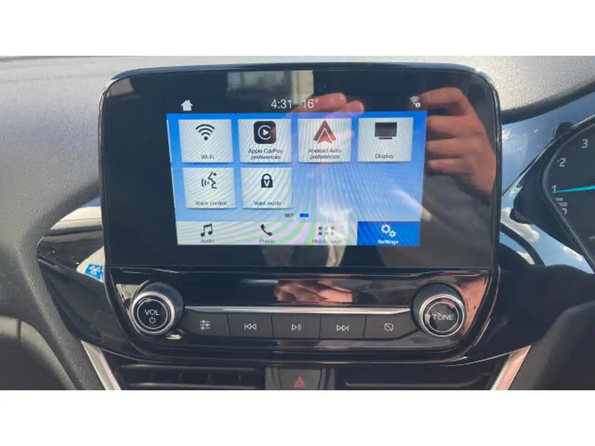 2018-ford-fiesta-11-ti-vct-zetec-3d-big-35