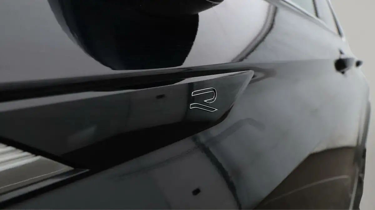 2021-volkswagen-tiguan-15-tsi-r-line-big-20
