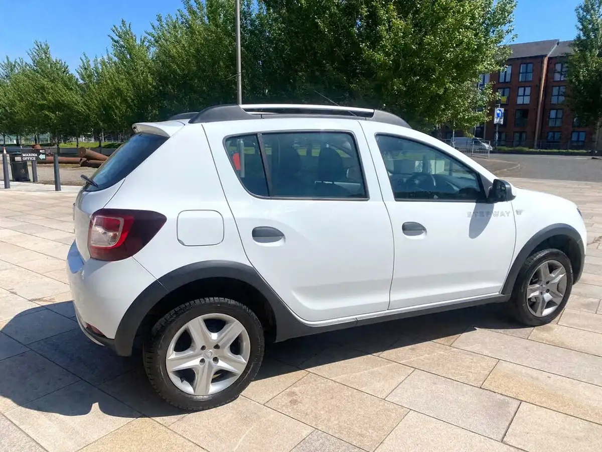 2016-dacia-sandero-stepway-09-tce-ambiance-big-20