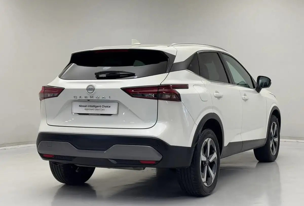 2024-nissan-qashqai-13-dig-t-n-connecta-140ps-big-6