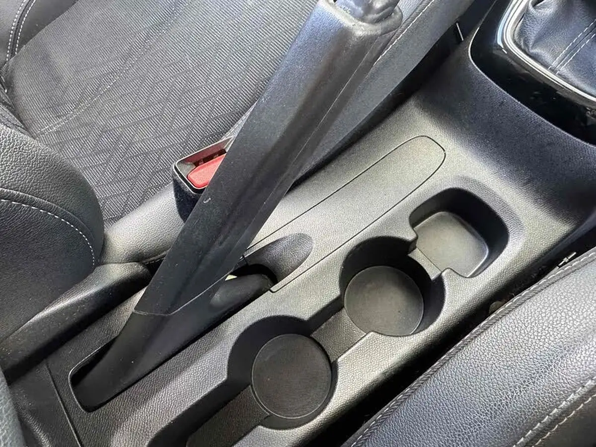 2022-vauxhall-corsa-12i-elite-edition-big-32