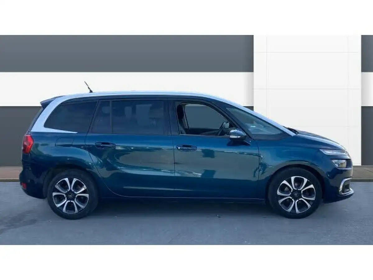 2020-citroen-grand-c4-spacetourer-12-puretech-feel-plus-ss-big-4