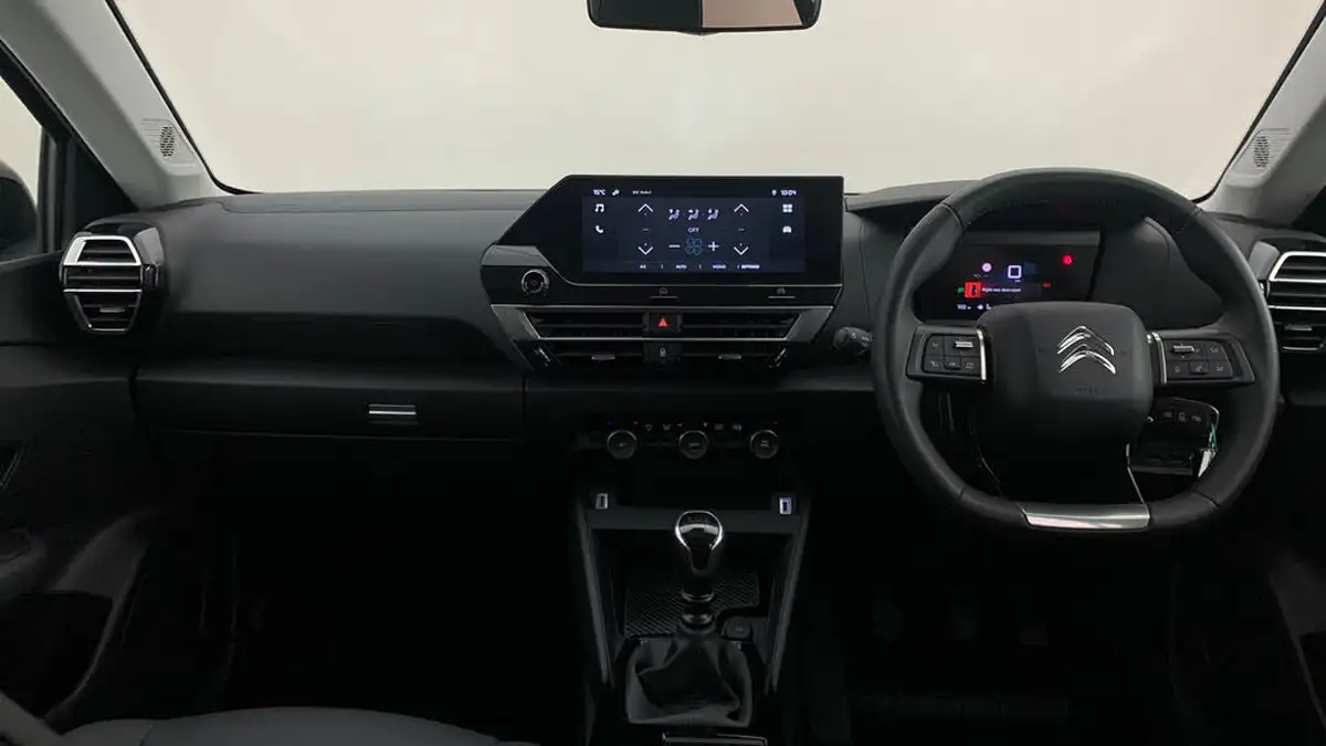 2023-citroen-c4-12-puretech-sense-big-8