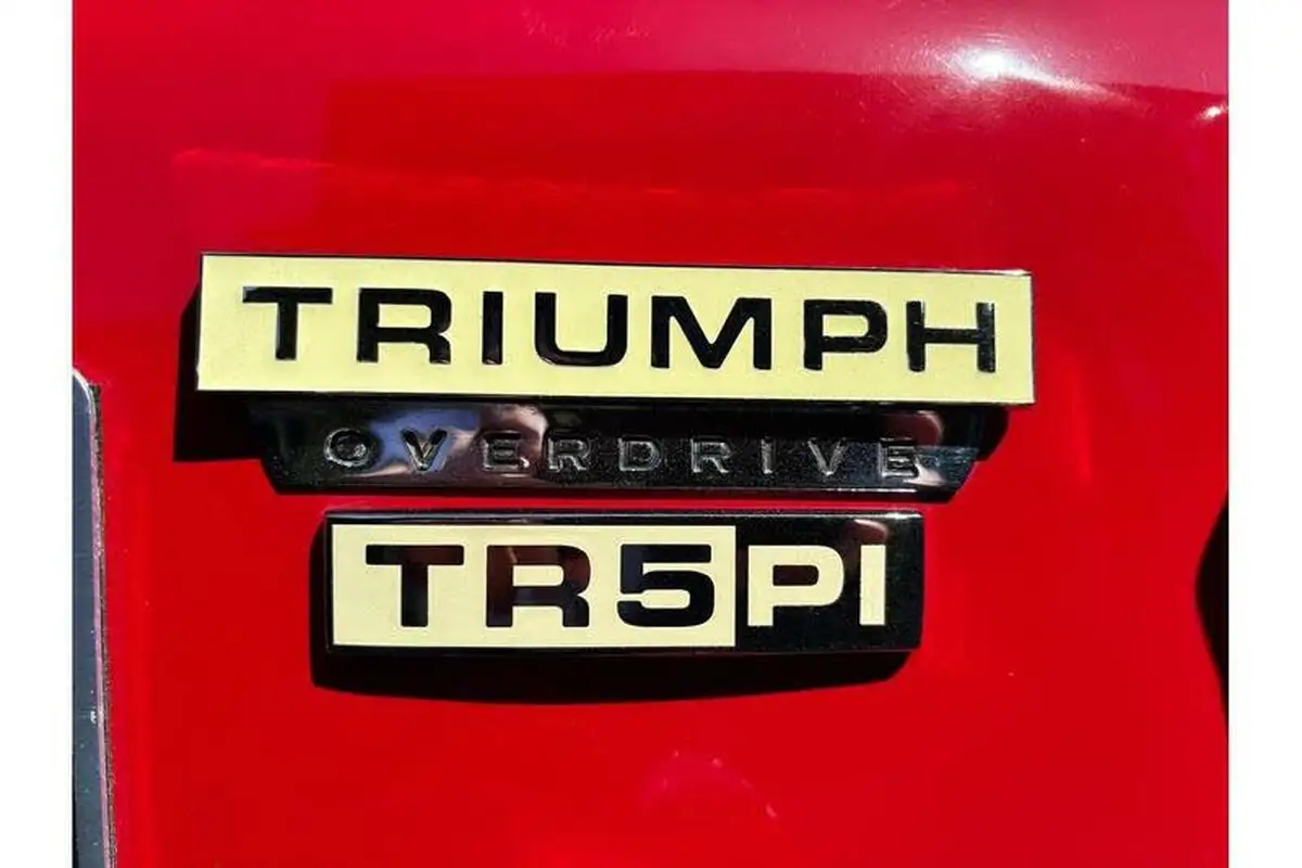 1968-triumph-tr5-convertible-big-5