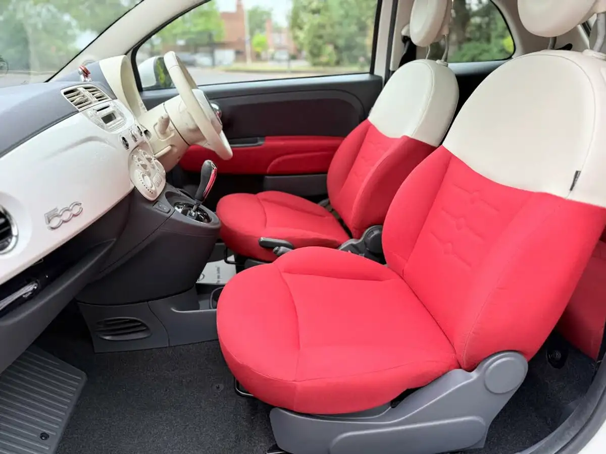 2013-fiat-500c-12-lounge-dualogic-big-11