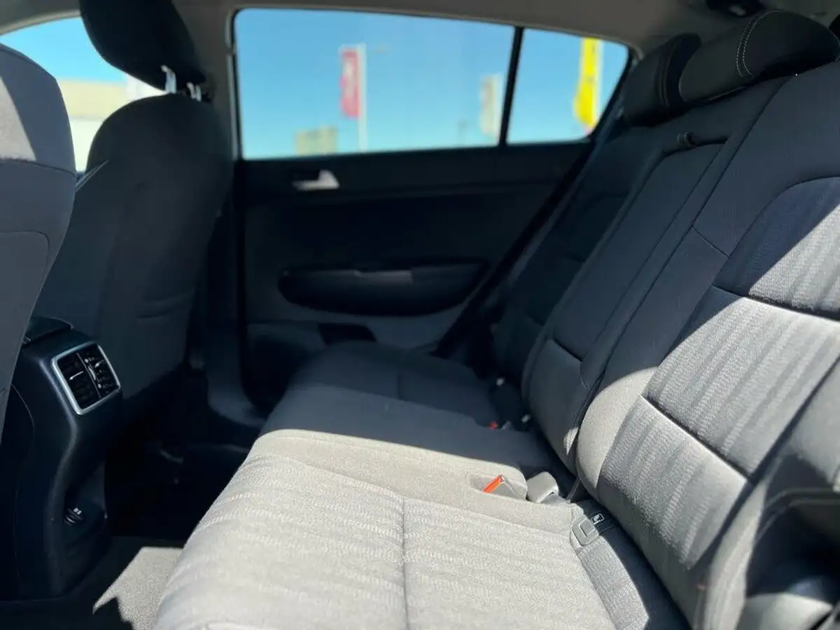 2018-kia-sportage-16-gdi-1-big-15