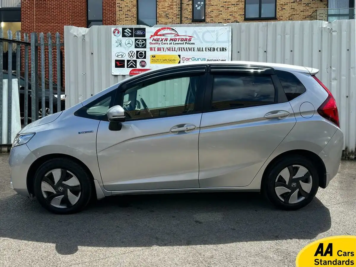 2014-honda-jazz-big-7