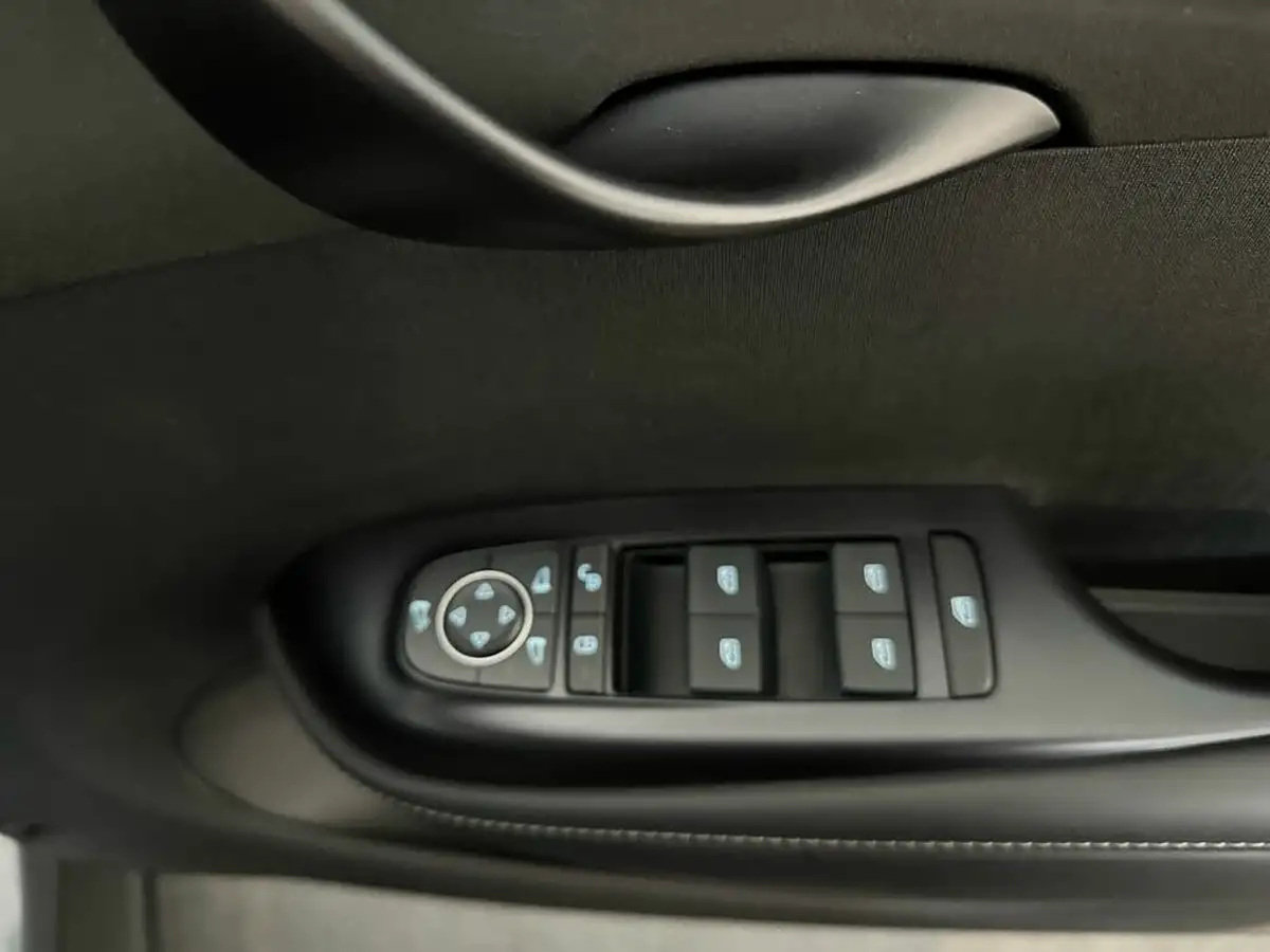 2024-byd-dolphin-e-comfort-big-24