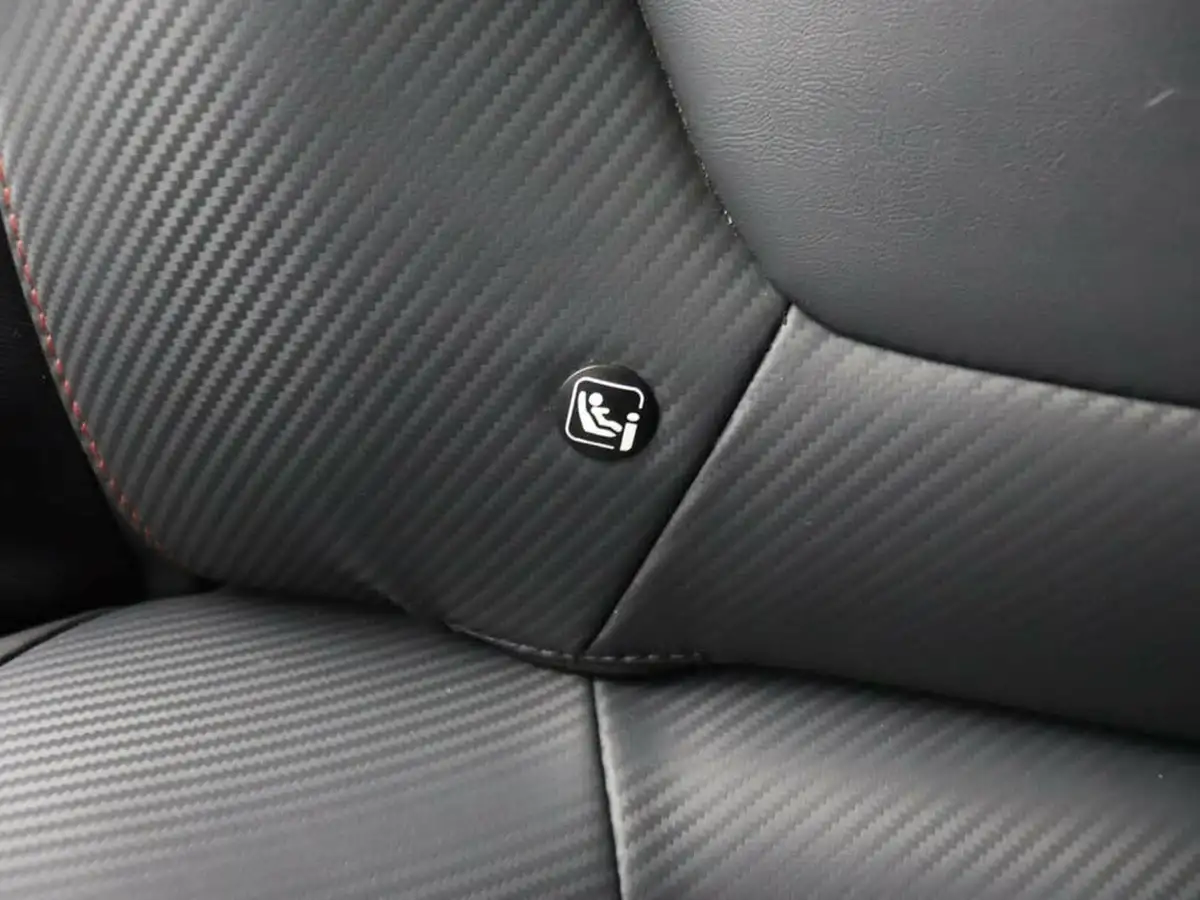 2023-mg-zs-suv-e-trophy-connect-ev-156ps-long-range-big-30