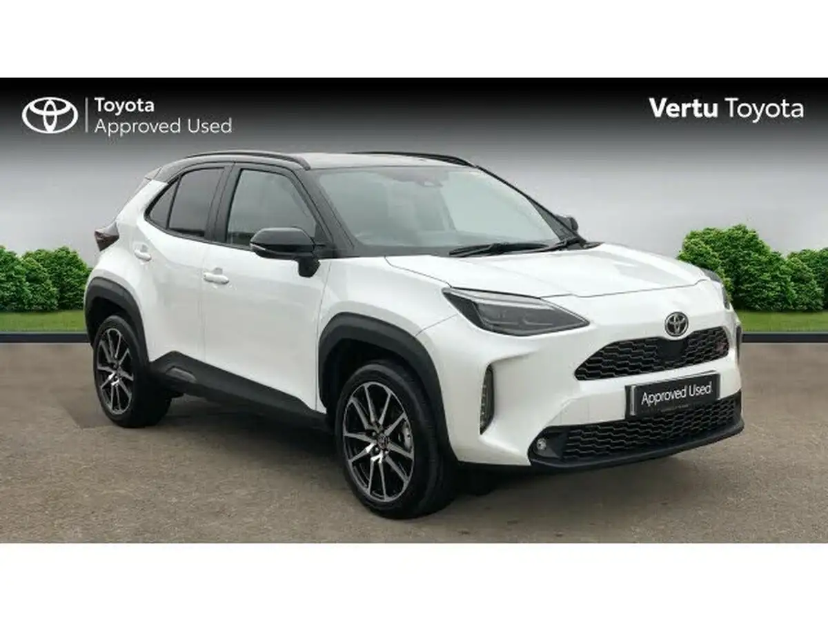 2024-toyota-yaris-cross-15-vvt-i-gr-sport-114bhp-big-0