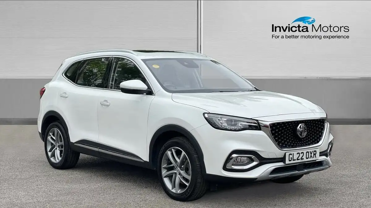 2022-mg-hs-15t-gdi-exclusive-162ps-big-0