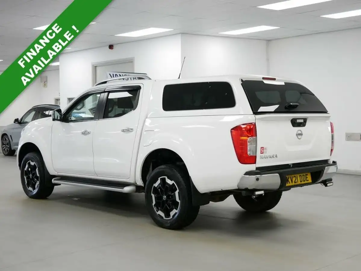 2021-nissan-navara-23dci-tt-tekna-8-navileather-auto-big-10