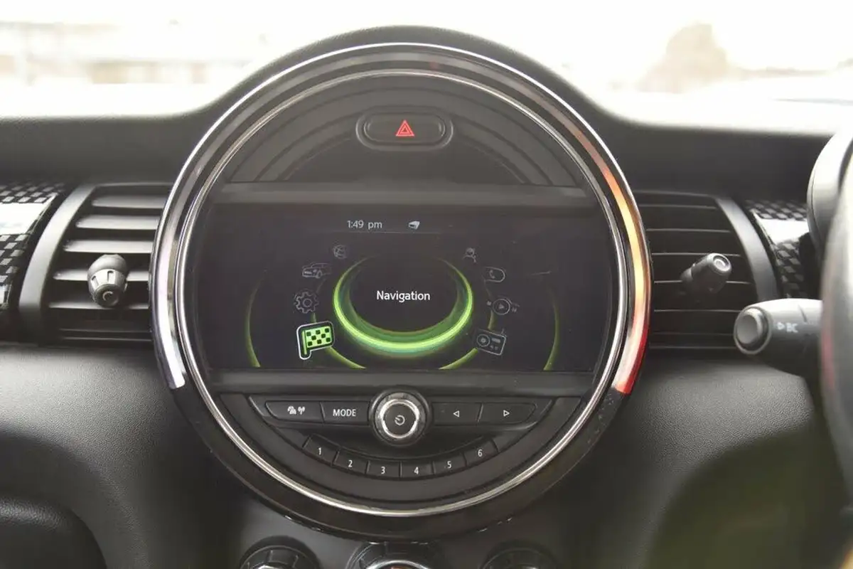 2015-mini-cooper-20td-cooper-sd-170bhp-ss-hatchback-3d-sport-auto-big-37