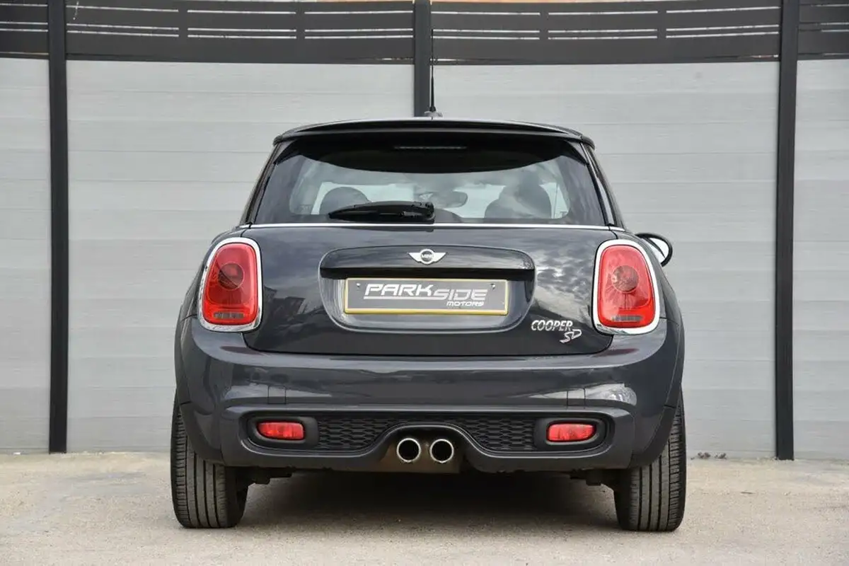 2015-mini-cooper-20td-cooper-sd-170bhp-ss-hatchback-3d-sport-auto-big-9
