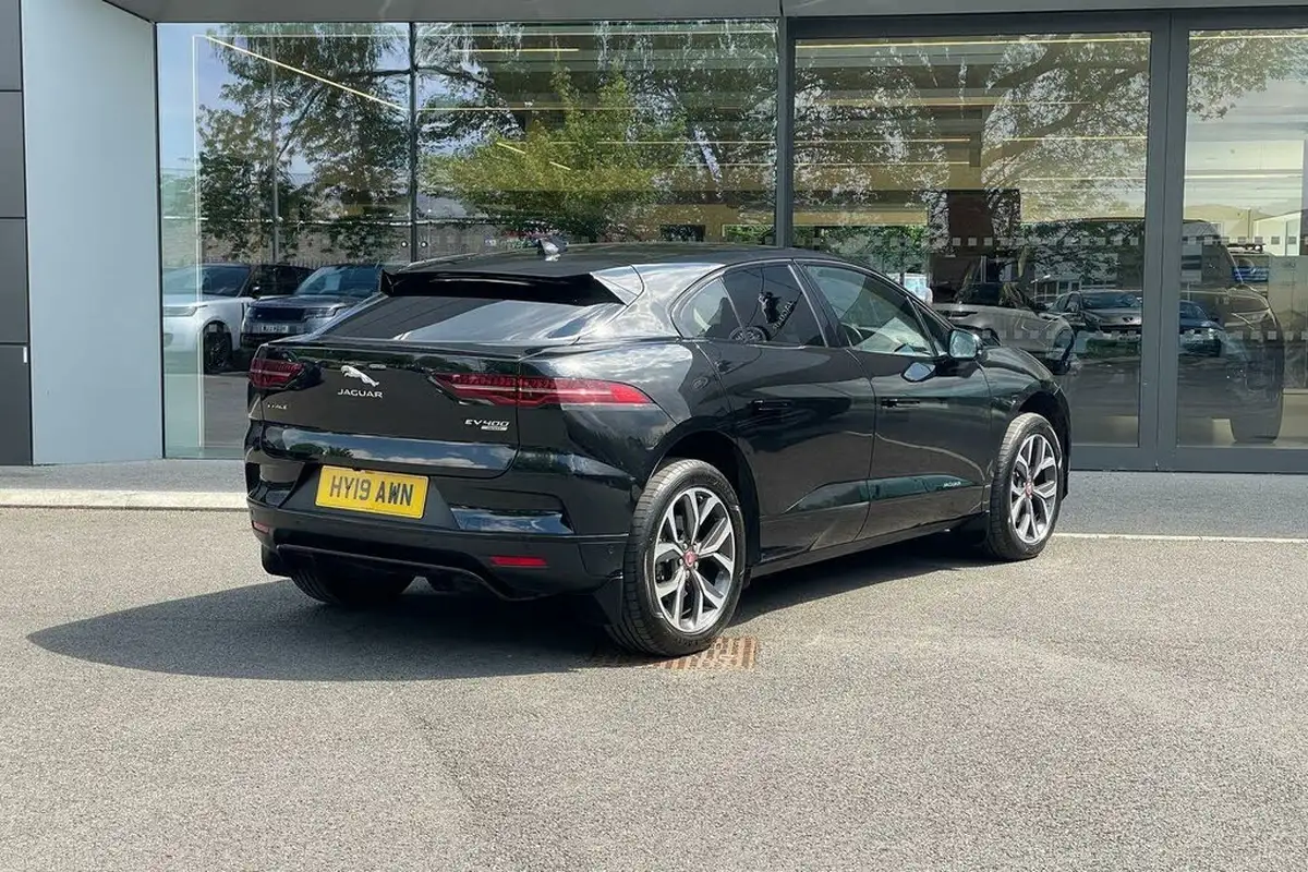 2019-jaguar-i-pace-ev400-hse-big-6