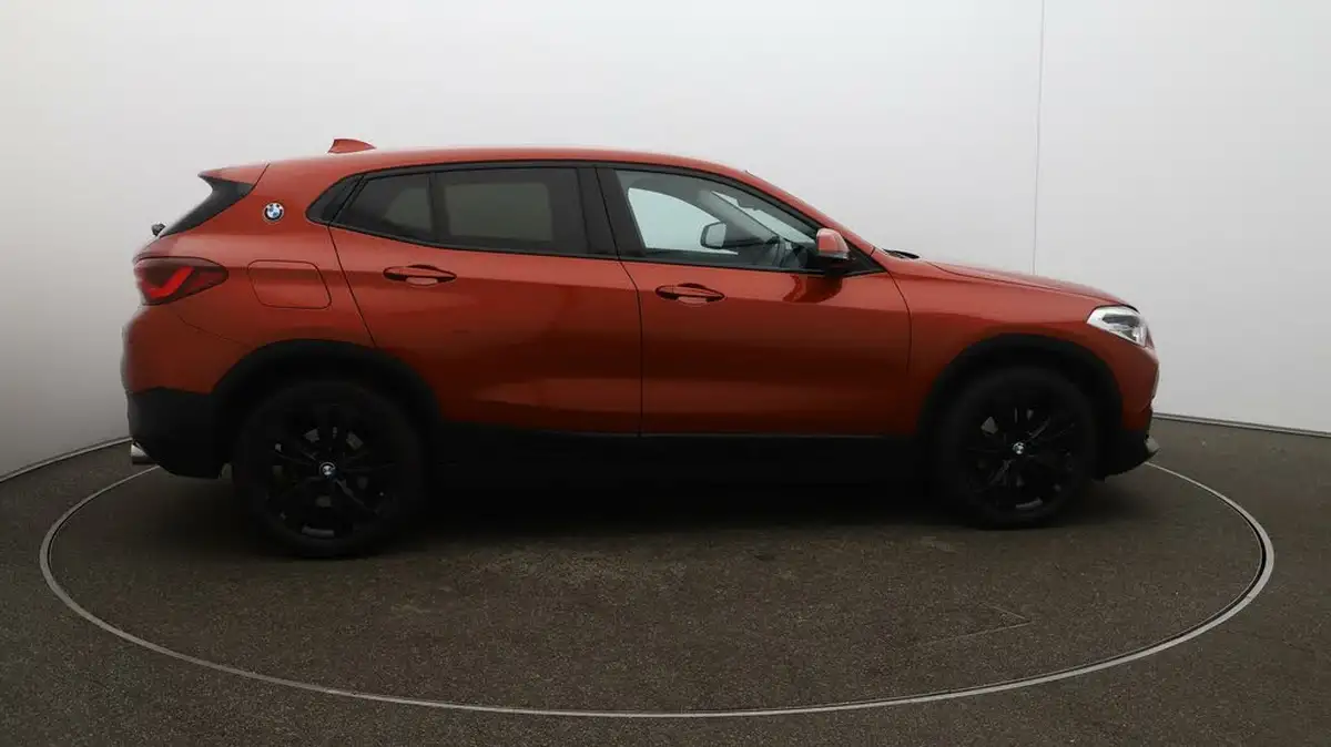 2021-bmw-x2-20-sdrive20i-sport-big-48