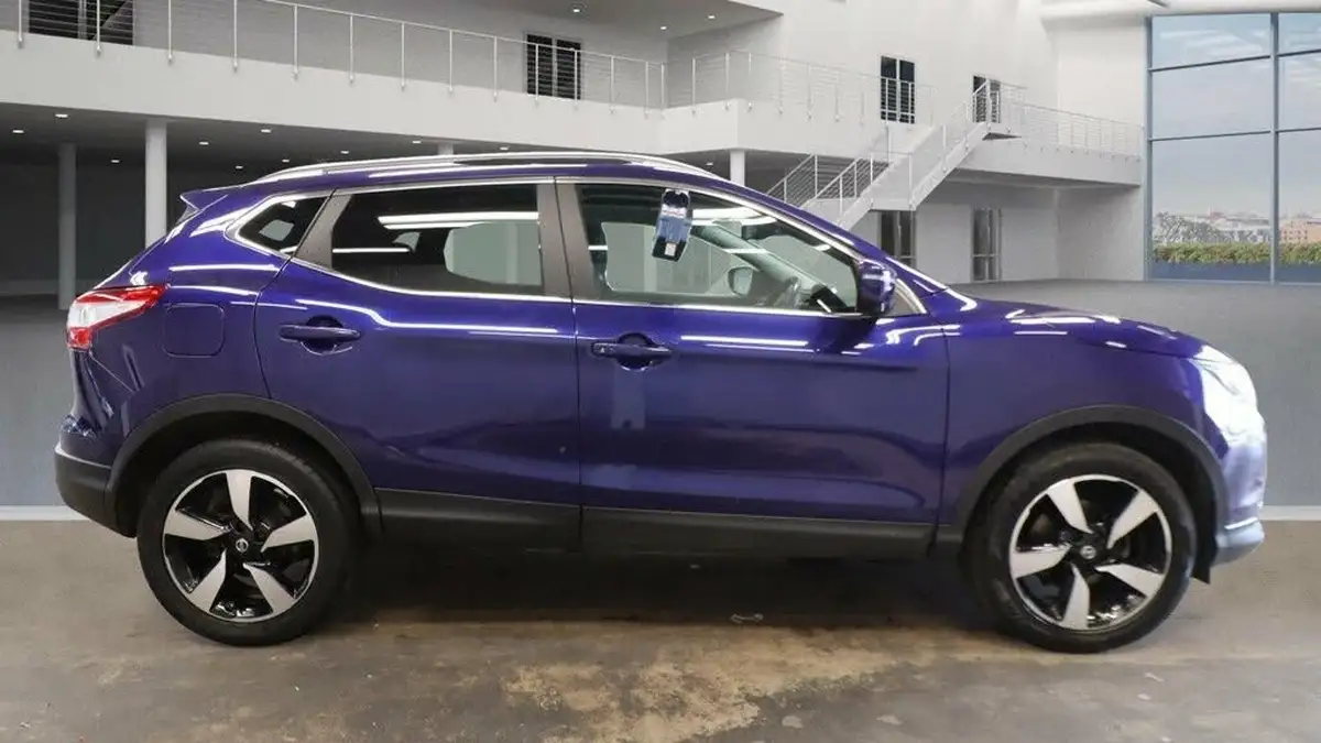 2016-nissan-qashqai-12-n-tec-big-4