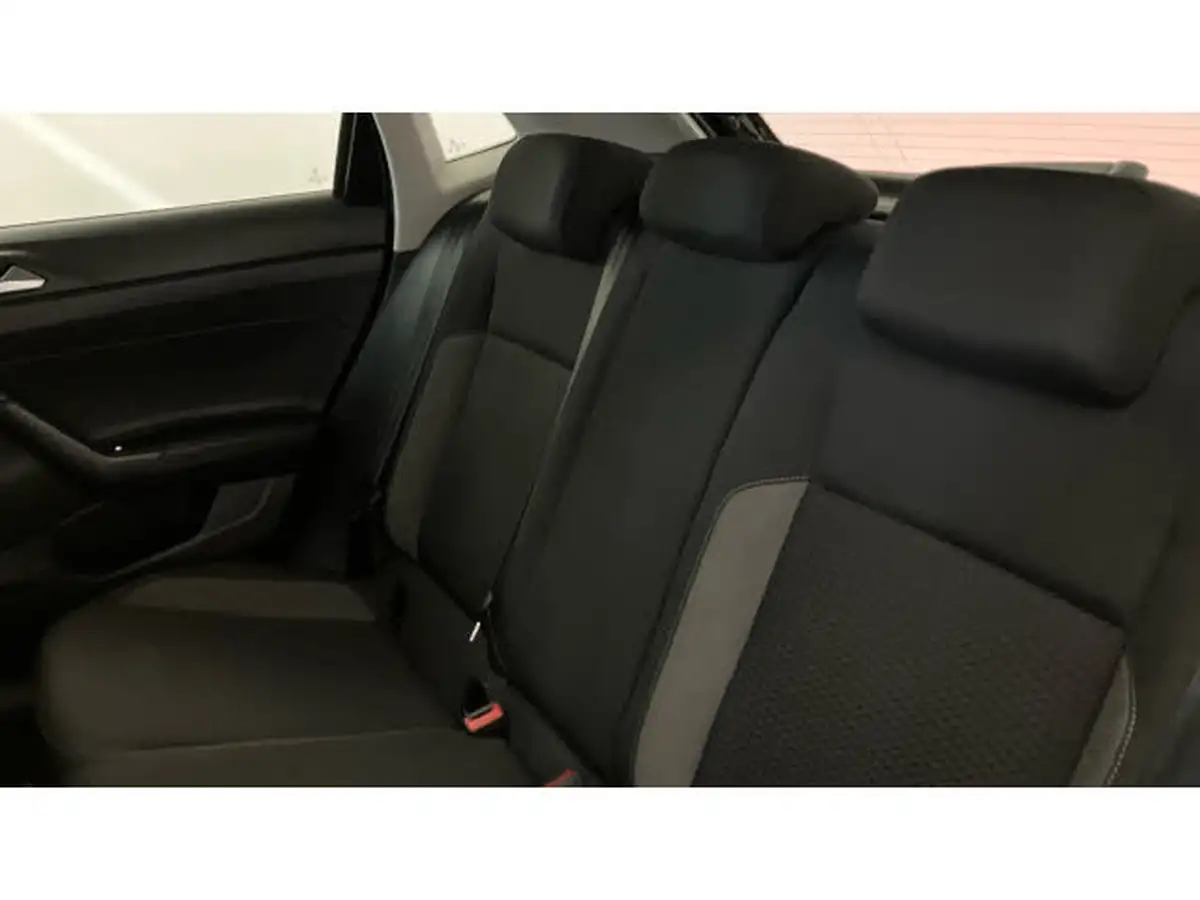 2022-volkswagen-polo-10-tsi-life-big-15