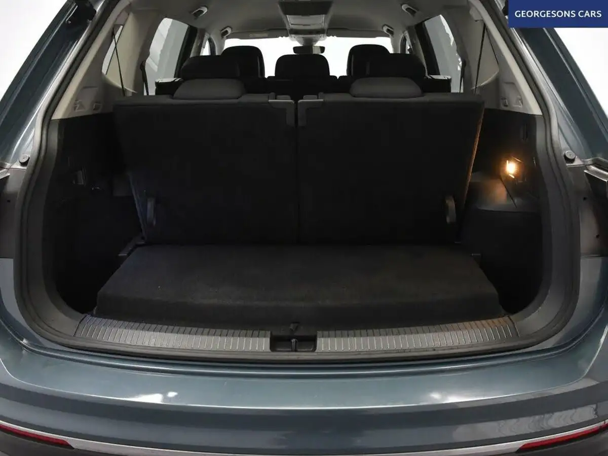 2022-volkswagen-tiguan-allspace-15-tsi-life-big-8