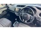 2016-toyota-yaris-133-icon-vvt-i-tss-5d-cvt-small-10