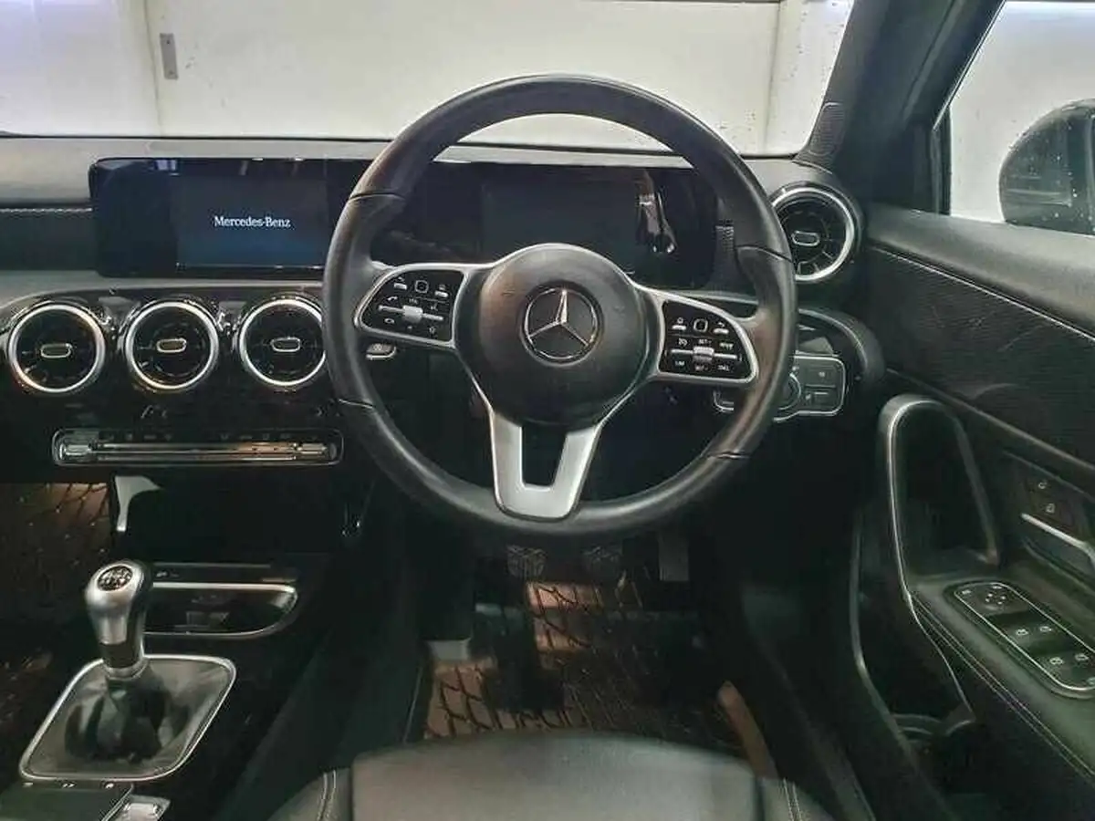2019-mercedes-benz-a-class-13-a180-sport-hatchback-5d-1332cc-big-9