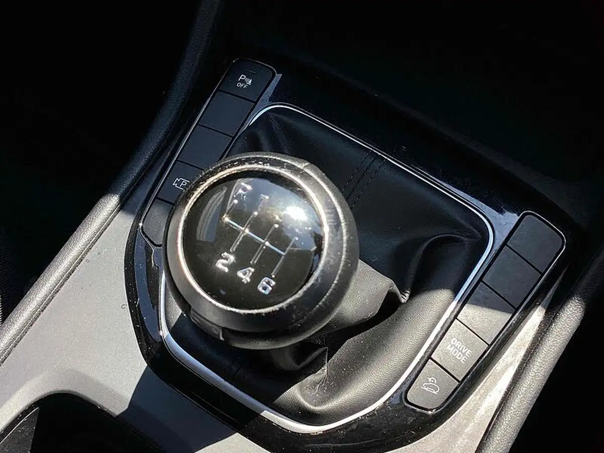 2022-hyundai-tucson-16-t-gdi-se-connect-150ps-big-27