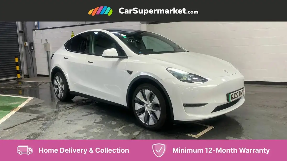 2022-tesla-model-y-e-long-range-big-0